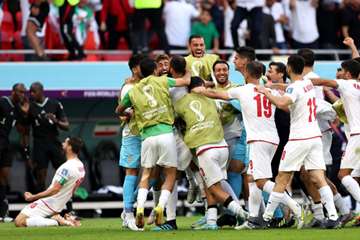 Iran vann mot Wales i fotbolls-VM i Qatar med 2-0!